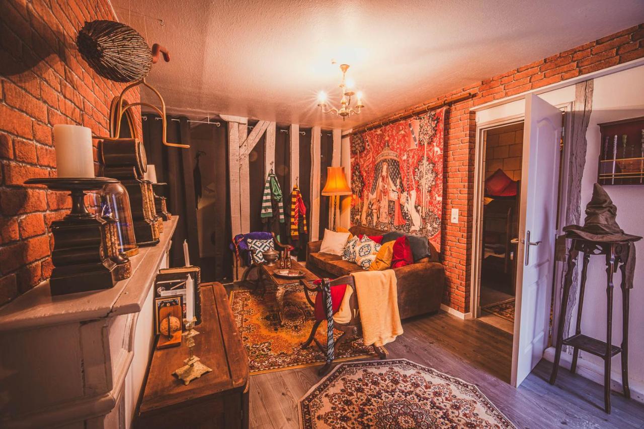 Repaire Du Sorcier Un Apartement Magique Troyes Eksteriør bilde
