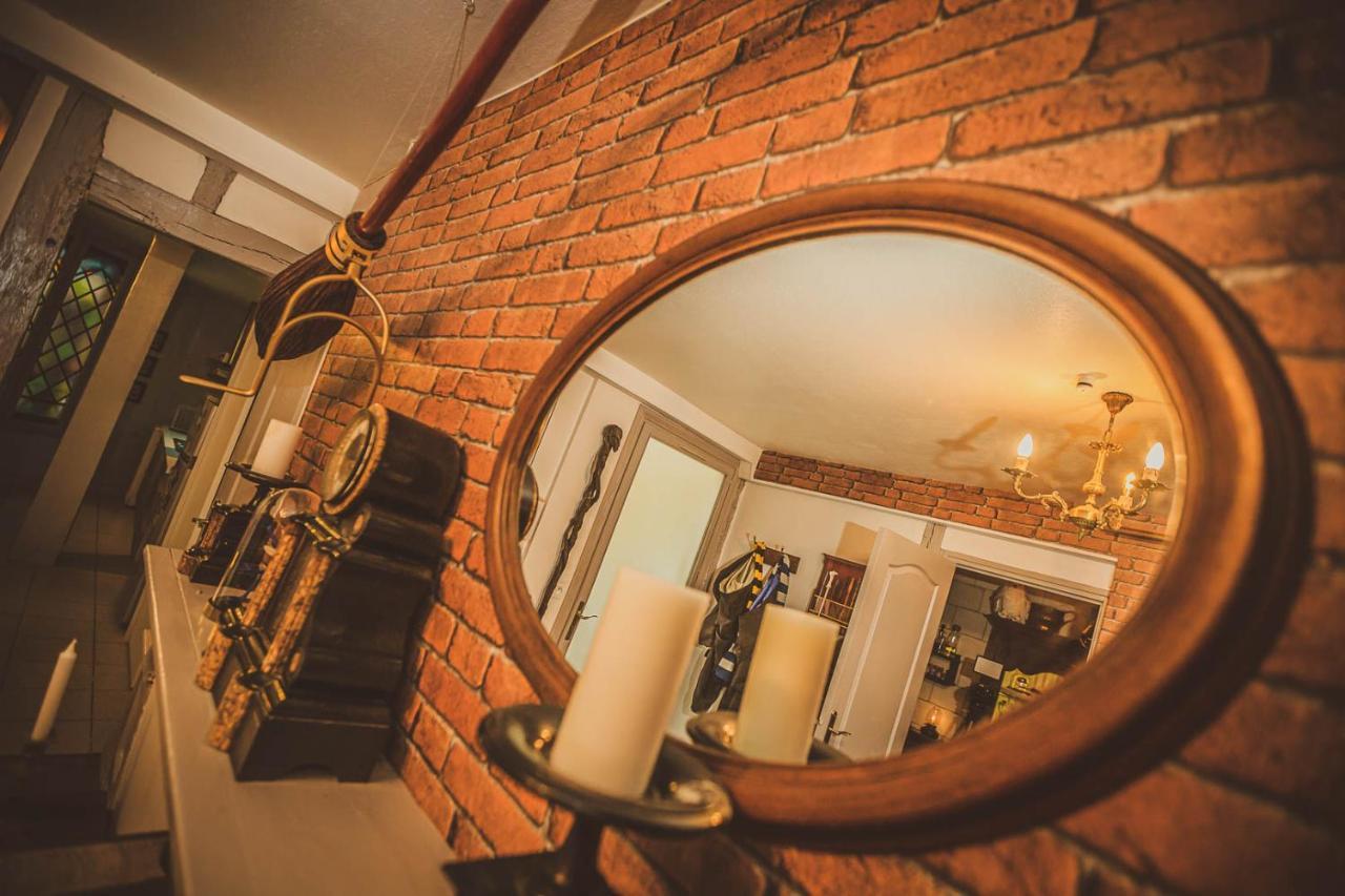 Repaire Du Sorcier Un Apartement Magique Troyes Eksteriør bilde
